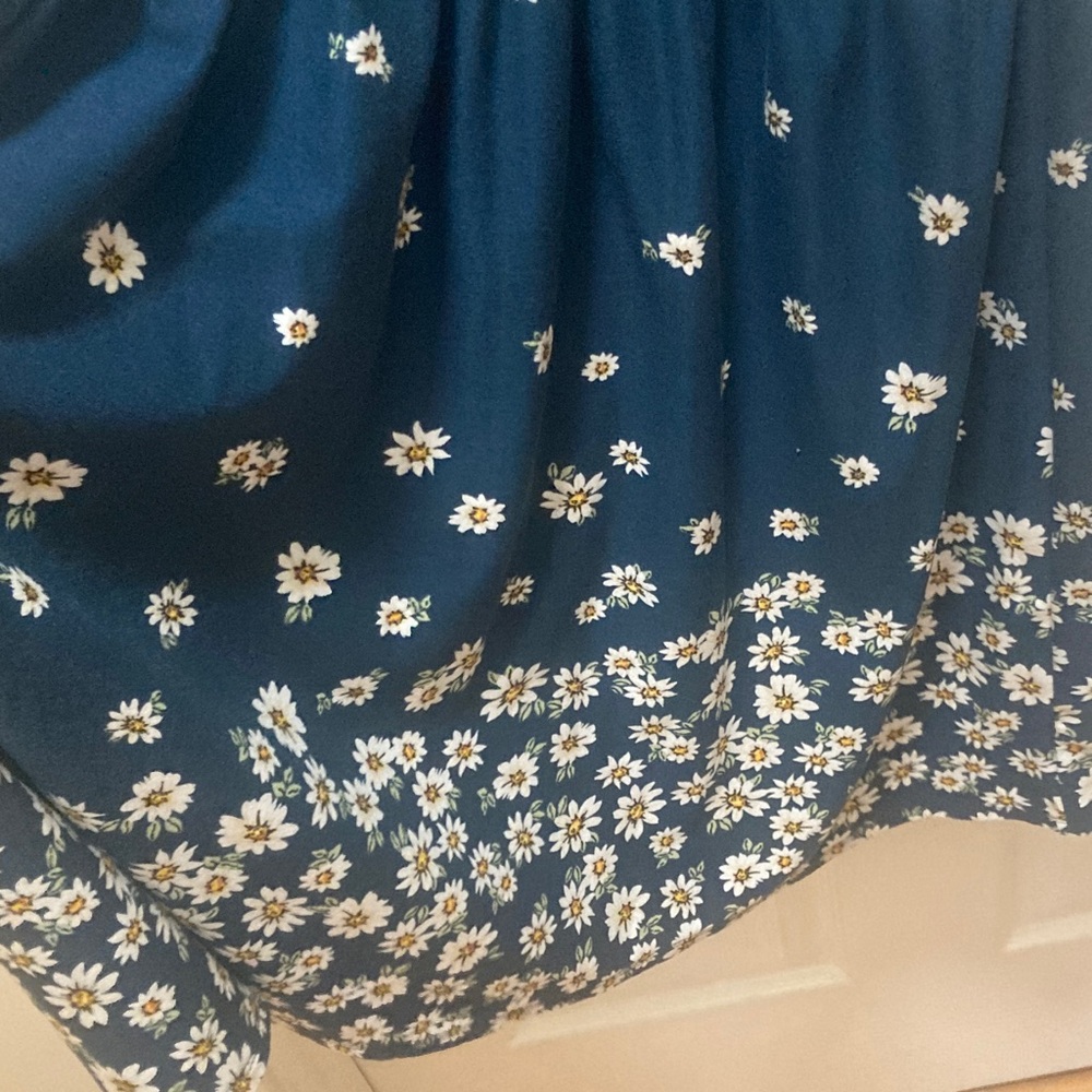 🌻Derek Heart Navy Floral Mini Dress with Racerback.🌻 Size Large. - Picture 7 of 8